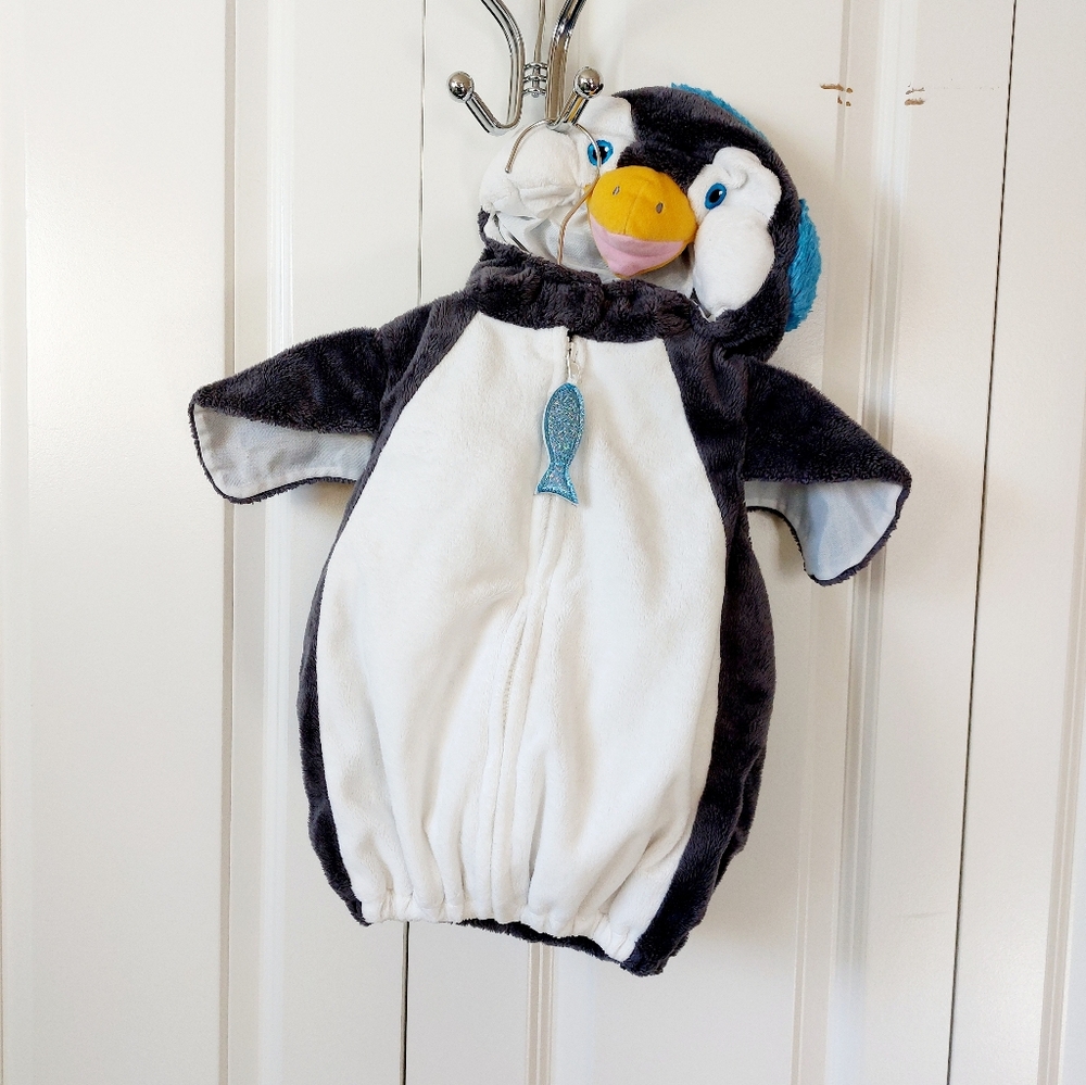 Penguin Costume size 6-9m Christmas‎ Halloween
